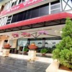 Exterior Rose Cottage Hotel Bandar Seri Alam